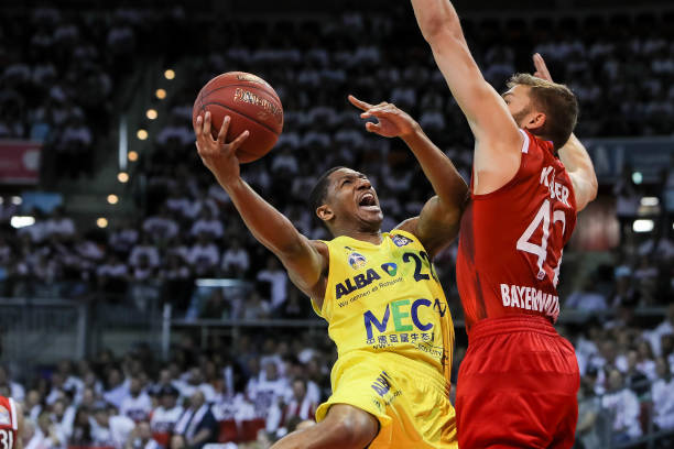 我可以帮你 我可以帮你