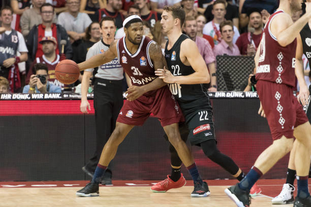 私生子抚养 私生子抚养