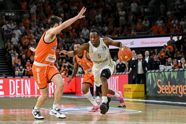 组深入分析 组深入分析